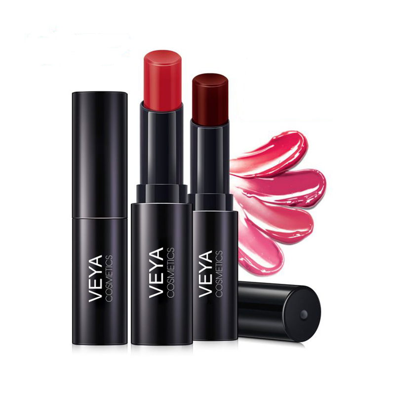 Long-Lasting Lipstick
